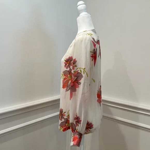 Top Shop Sheer blouse size USA 6 long sleeve with floral details - Picture 2 of 5